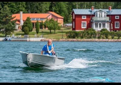 Buster Mini Dinghy 2020, with Yamaha F2,5Bmhl engine, Denmark