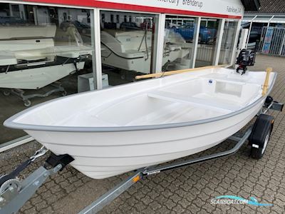 Ryds 398 Jolle Med 6 hk Mercury 4 Takt og 500 kg Brenderup Bådtrailer - Demo Pris Dinghy 2024, Denemarken