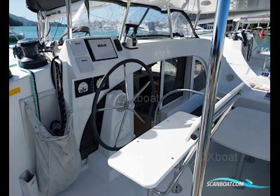 Lagoon 380 S2 Flerskrogsbåd 2016, med Yanmar Diesel motor, Ingen land info