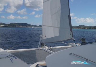 Lagoon 570 Flerskrovsbåt 2004, med Volvo Penta D2 - 75 motor, Martinique