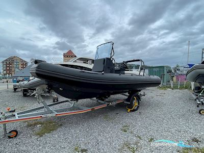 Zodiac Pro 5.5 Gummibåt / Rib 2022, med Mercury motor, England