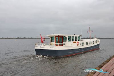 Beurtmotor 23.15 Met Cbb Hus- / Bobåd / Flodbåd 2004, med Daewoo<br />L136 motor, Holland