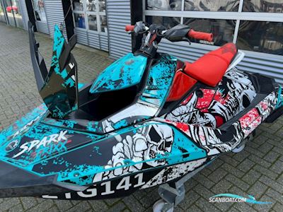 Sea Doo Spark Trixx Jetski / Scooter / Jetbåt 2017, Holland