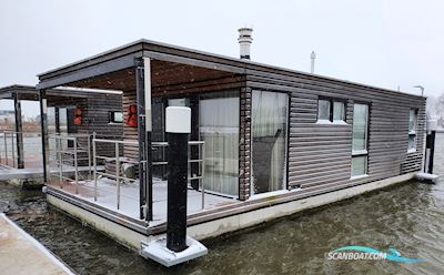 HT4 Houseboat Mermaid 1 With Charter Live a board / River boat 2019, The Netherlands