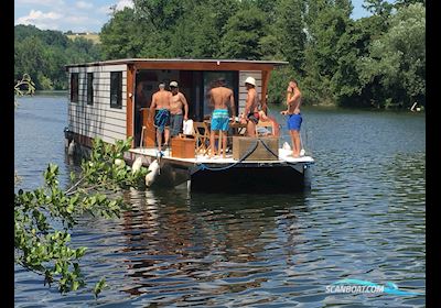 Solar Electrische Houseboat Catamaran Coche Standaard Live a board / River boat 2024, with Epropulsion engine, France