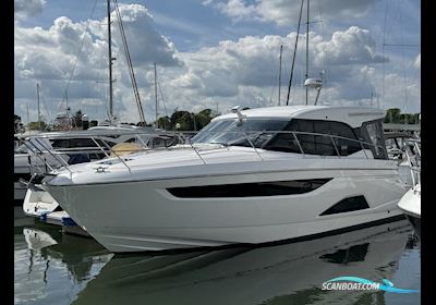 Bavaria R40 Coupe Motor boat 2023, with Volvo Penta engine, United Kingdom