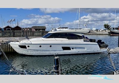 Bavaria Virtess 420 Coupé Motor boat 2014, with Volvo Penta engine, Sweden