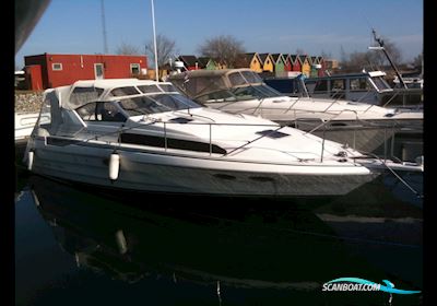 Bayliner 3555 Avanti Sunbridge Motor boat 1993, with Mercruiser v8 a 5,7L engine, Denmark