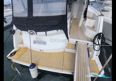 Beneteau Monte Carlo 42 Hard Top Motor boat 2011, with Volvo Penta engine, France