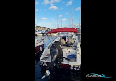 Beneteau Rubis 750 Flyer Sun Deck Motor boat 2013, with Suzuki  DF300 engine, United Kingdom