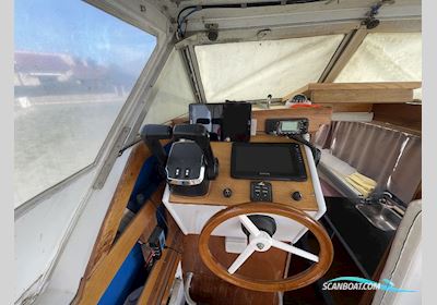 Coronet 24 Motor boat 1971, with BMW B130 engine, France