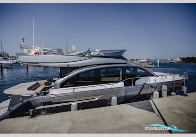 Cranchi E52 F Evoluzione Motor boat 2018, with Volvo Penta IPS D8/800 engine, Germany