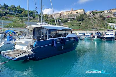 Cranchi T36 Crossover Motor boat 2019, with Volvo Penta engine, France