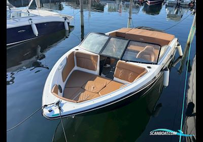 Glastron GT 205 Limited (2021) Motor boat 2021, with Mercruiser 4.5 V6 engine, Denmark