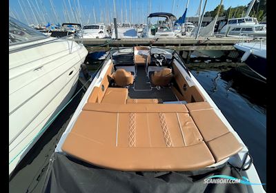 Glastron GT 205 Limited (2021) Motor boat 2021, with Mercruiser 4.5 V6 engine, Denmark