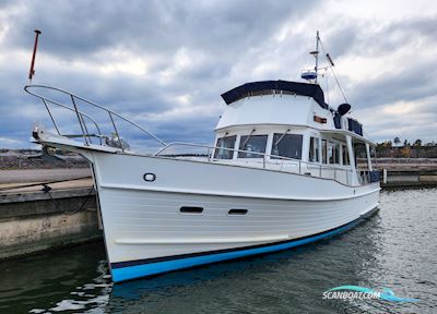 Grand Banks 42 EU Motor boat 1997, with 2 x Caterpillar 3208 TA V8 engine, Finland