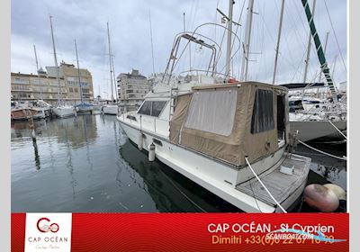 Guy Couach 1100 E Motor boat 1983, with CATERPILLAR engine, France