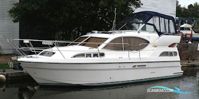 Haines 320 Motor boat 2005, with Nanni engine, United Kingdom