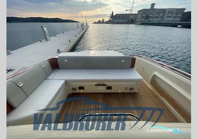 INVICTUS GT320 Motor boat 2023, with Volvo Penta V8 engine, Croatia