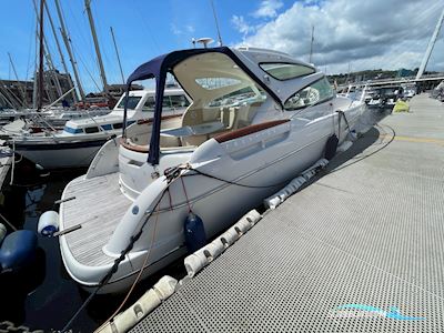 Jeanneau Prestige 34 S Motor boat 2008, with Volvo D4-260 engine, United Kingdom