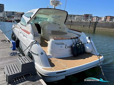 Jeanneau Prestige 34 S. Motor boat 2006, with Volvo engine, United Kingdom