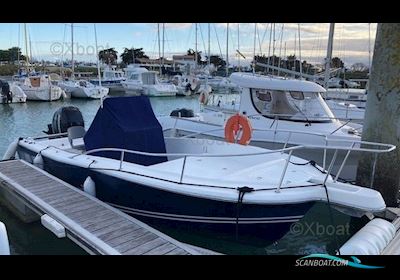 Kelt White Shark 225 Motor boat 2003, with Mercury engine, France