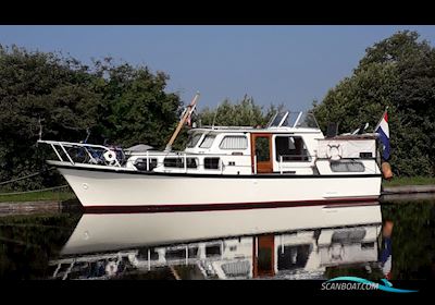 Kompier Kruiser de Luxe 10.50 AK Motor boat 1976, with Ford Lehman engine, The Netherlands