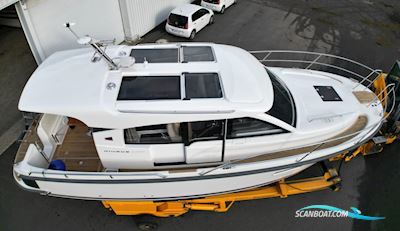 Nimbus 305 Coupe Motor boat 2018, with Volvo Penta engine, Germany