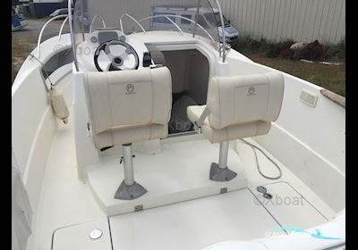 Quicksilver 720 Commander Motor boat 2006, with Mercury engine, France