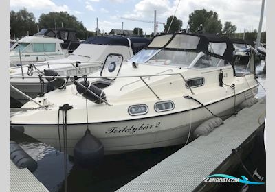 Sealine 255 Family Motor boat 1987, with Volvo Penta engine, The Netherlands