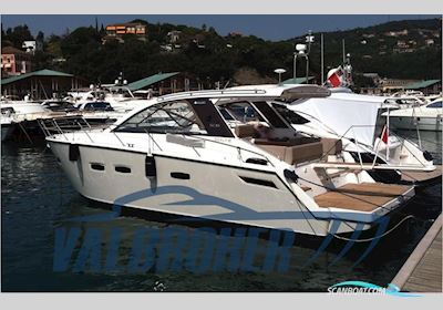 Sealine SC 35 Motor boat 2011, with Volvo Penta D4 300 engine, Italy