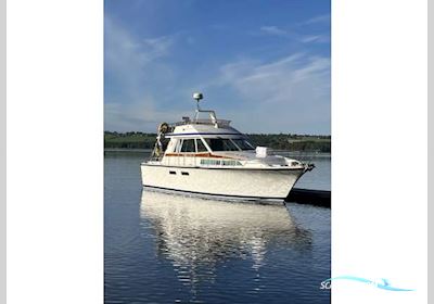 Storebro Royal Cruiser 40 Biscaya Motor boat 1983, with Volvo Penta engine, Sweden