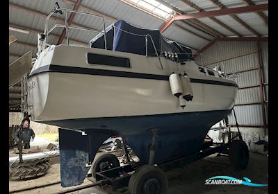 Compass 31 Motor sailor 1978, with Nanni
 engine, Denmark