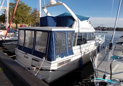 Bayliner 3288 Flybridge Flot Stand Motorbåd 1988, med Hino motor, Danmark