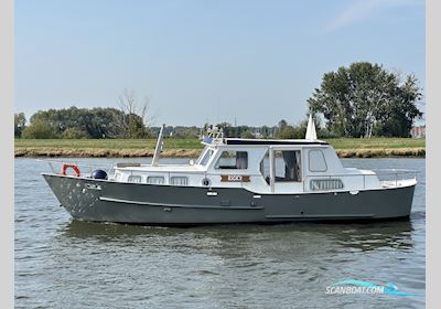 Bergumermeer Kruiser 1050 Motorbåd 1980, med Mercedes motor, Holland