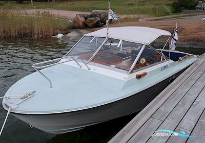 Coronet 21 Motorbåd 1968, med Mercruiser 377 Mag V8 motor, Finland