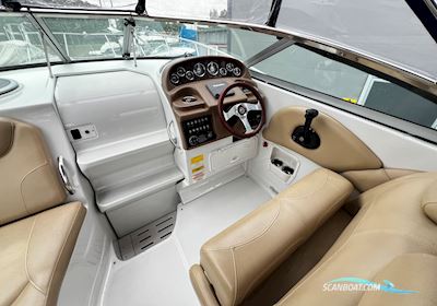 Crownline 264 CR Cruiser Motorbåd 2013, med Mercruiser 350 Mag Mpi / Bravo Iii motor, Sverige