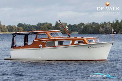 Feadship Akerboom Motorbåd 1955, med Peugeot Idenor motor, Holland