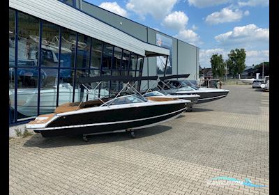 Four Winns H2 Motorbåd 2024, Holland