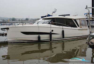 Greenline Yachts 39 Motorbåd 2017, med Volvo Penta D3-220 motor, England