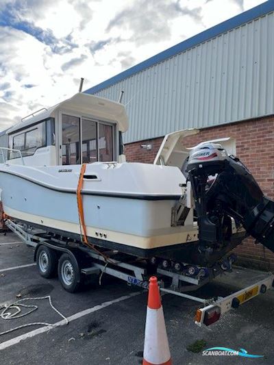 Quicksilver 755 Pilothouse Motorbåd 2017, med Mariner motor, England