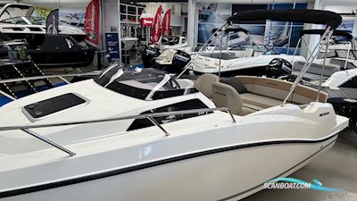 Quicksilver Activ 555 Cabin Motorbåd 2024, med Mercury 60 hk 4-Takt motor, Danmark