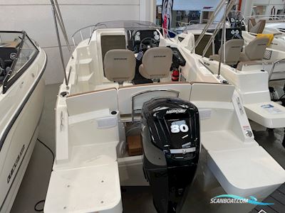 Quicksilver Activ 555 Cabin Motorbåd 2024, med Mercury 60 hk 4-Takt motor, Danmark