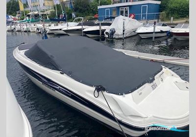 Stingray 225 LR, Bj. 2011 Ähnl. Bayliner Motorbåd 2011, med Volvo Penta 5.7 Gxi / DP Mit Zweikreiskühlsystem motor, Tyskland