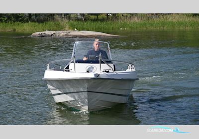 Uttern S52 Exclusive Motorbåd 2007, med Mercury motor, Sverige