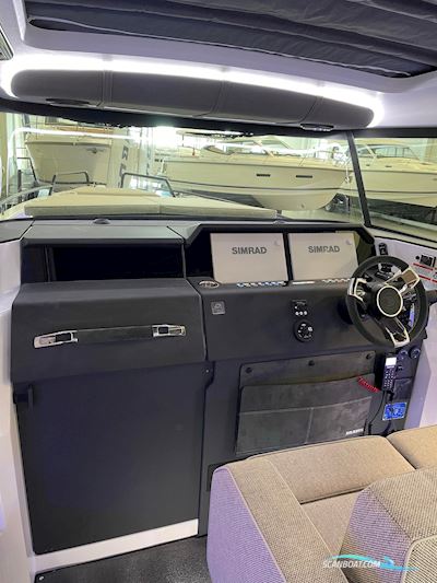  Axopar 37 XC Cross Cabin Motorbåt 2024, med 2 X Mercury 350 hk V10   motor, Danmark