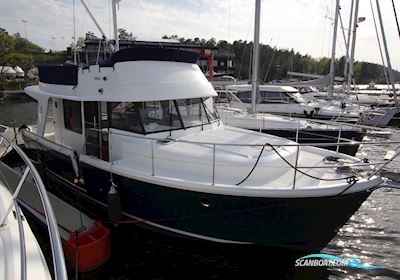 Beneteau Swift Trawler 34 Motorbåt 2012, med Cummins Qsb 5,9 motor, Sverige