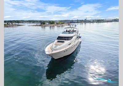 Fairline Squadron 74 Motorbåt 2003, med Mtu motor, Sverige