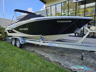 Glastron GT 205 Bowrider Motorbåt 2021, med Mercruiser motor, Holland