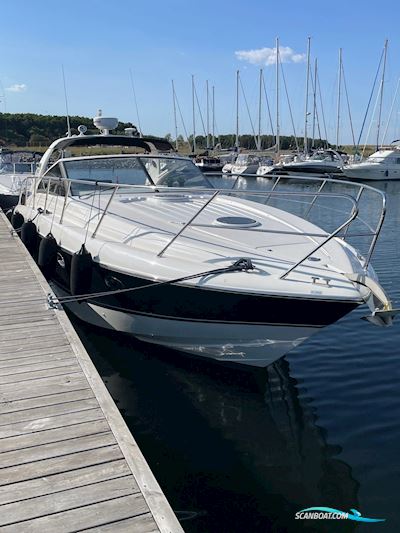 Princess V42 Motorbåt 2007, med D6 350 motor, Danmark